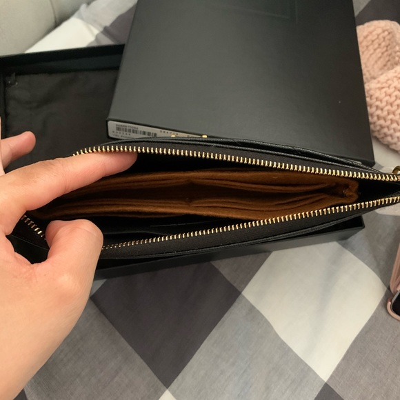 Ysl monogramme bill pouch - Picture 3 of 6